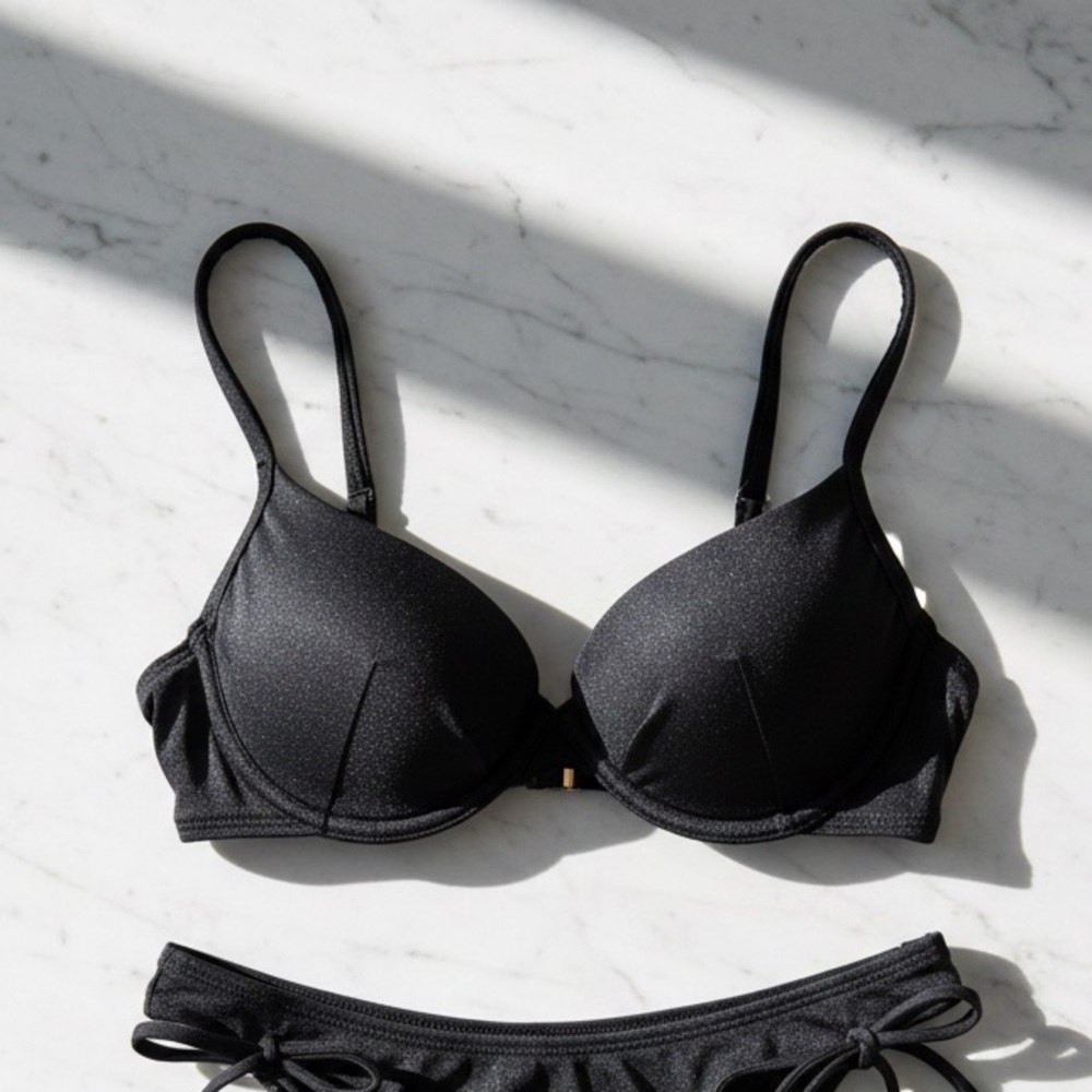LE COVE Women’s Black Bikini Top